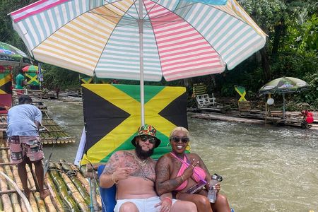 Bamboo Rafting and Limestone Massage, Montego Bay