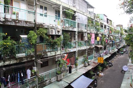 Discover the hidden gems of Saigon beyond the tourist map