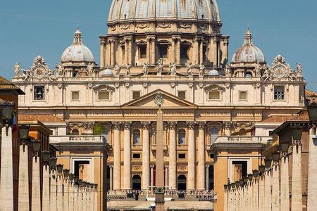 St. Peter's Basilica, papal tombs and Dome Climb guide tour