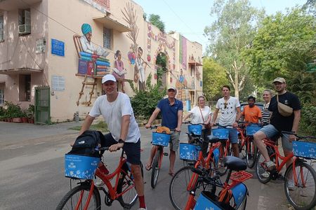 South Delhi Cycle Tour - Nizamuddin Tour