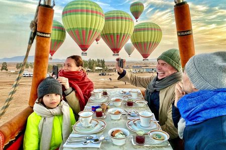 Most Exclusive Experience Luxury, Transfer & Gourmet Seated Meal