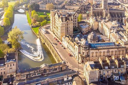 Windsor Castle, Stonehenge and Bath Day Trip from London