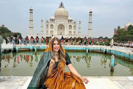 Sunrise Taj Mahal and Agra Day Tour From Delhi - All Inclusive