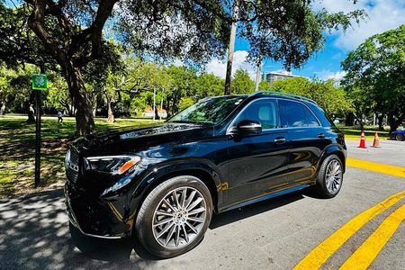 VIP Miami City Tour – Private Luxury Experience up to 4