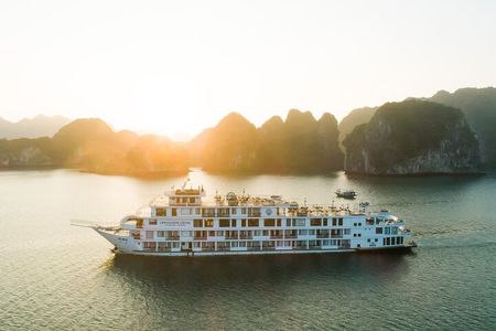 An Essence: Luxury Travel Halong Bay Cruise and Resorts