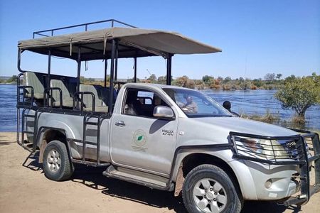 Game Drive in Mosi Oa Tunya National Park