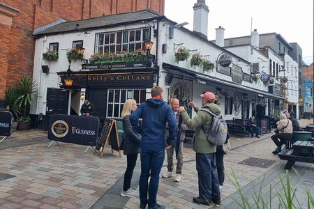 Belfast Walking Tour: City Centre History, Troubles & Stories