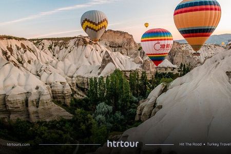 Cappadocia Balloon Tours with Breakfast and Champagne
