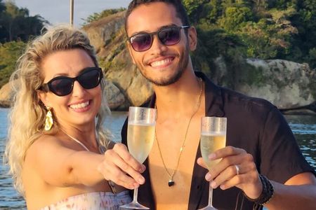 DE Lancha Tour in Rio DE Janeiro with Beer and Snacks