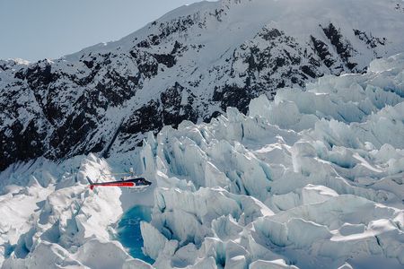 Fox Glacier and Mount Cook Helicopter Flight with Snow Landing
