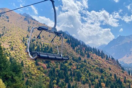 Medeu and Shymbulak ski resort private excursion
