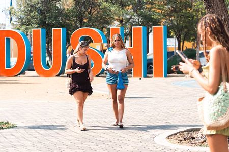 Willemstad: City Tour, Chobolobo & Mambo Beach Escape