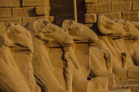 2 Day Luxor Tour East and West Bank Highlights