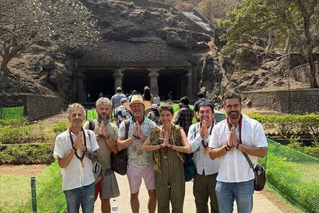 Elephanta Caves: Island Tour with a Local Guide