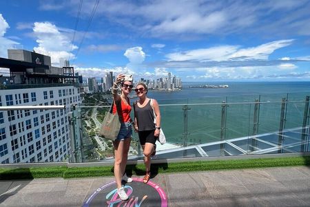 Private Tour Old Town, Amador Causeway, Canal and Poin Panama