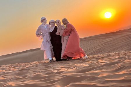 Private Red Dune Safari with BBQ, Camel Ride & Traditional Shows