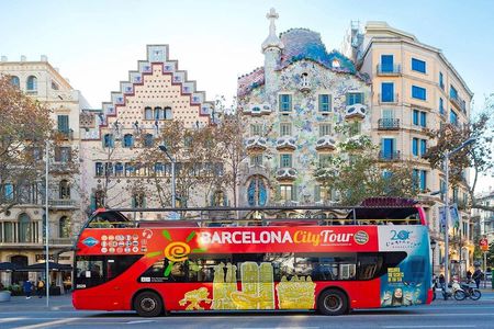 Barcelona Hop On Hop Off Bus Tour