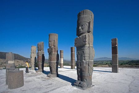 Private Day Trip to Tula and Querétaro from Mexico City