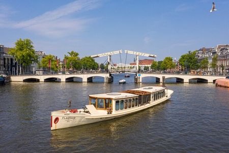 Amsterdam: Saloon Boat Cruise + Unlimited Drinks & Bite option