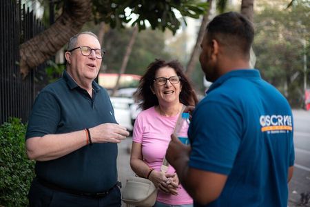 Mumbai Top Sights City Tour with a Private Guide