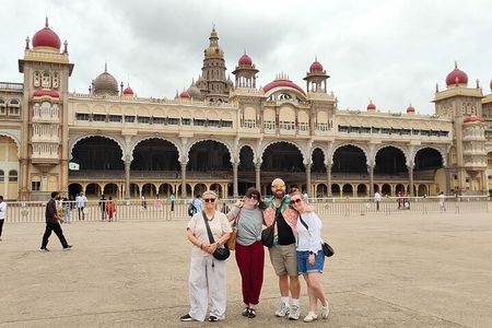 Mysuru Heritage Day Tour From Bengaluru