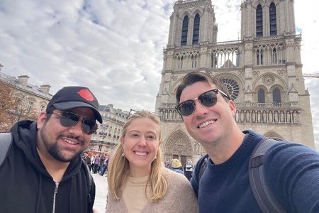 Notre Dame Paris Early Entry & Exterior Guided Tour