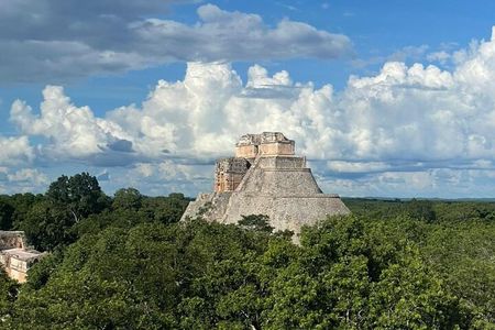 Explore Uxmal, 2 Magic Cenotes and Mayan Gastronomy