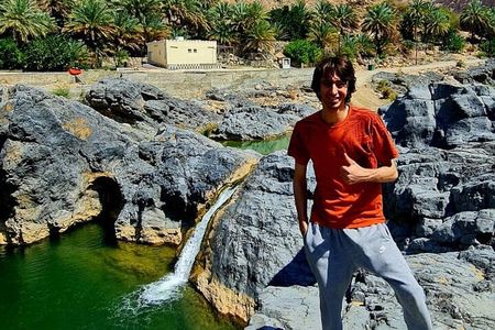 Full-Day Private Wadi Al Arbeieen-Bimmah Sinkhole-Fins Beach Tour