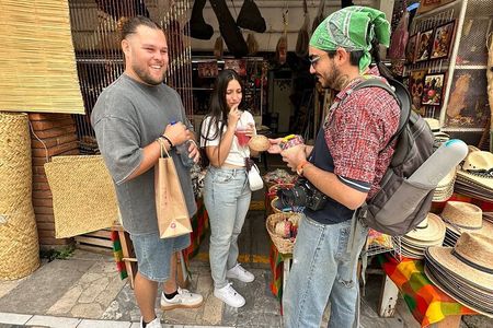 The revolution of the alebrije : popular art and Mexican identity