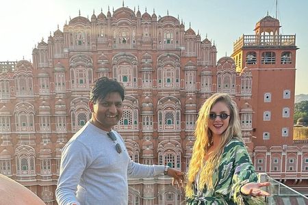 2 Day Jaipur Tour with Car and Guide