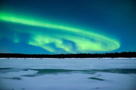 Aurora Borealis Trip in Lapland Lakeside