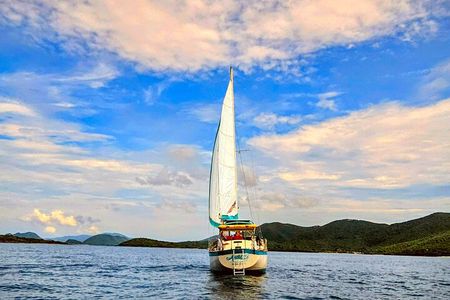 Sail and Snorkel Private Charter - Half Day Morning