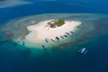 Lombok: Secret Gili Private Snorkeling Boat Trip