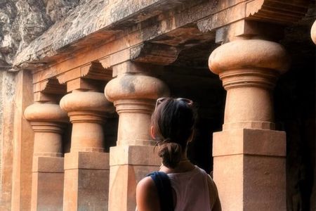 Private Elephanta Caves & Mumbai Sightseeing Tour with AC Car