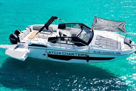 Luxury Charter on Blue Lagoon Flyer (Karnic CS10) to Blue Lagoon