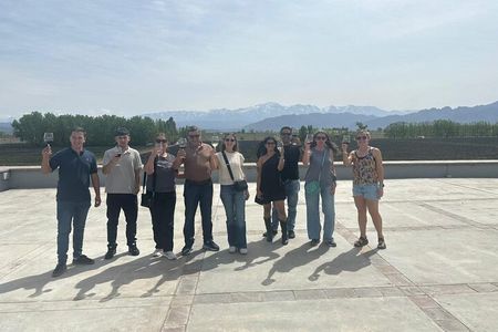 Casa Vigil (the enemy) + 2 cellars.