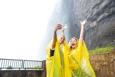 Niagara Falls Tour With Journey Behind the Falls & Boat Cruise