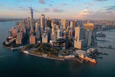 New York Helicopter Tour: Manhattan, Brooklyn and Staten Island