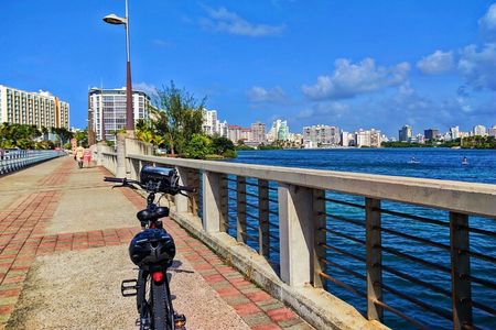 Old San Juan Bike and History Tour with Bridge Jumping