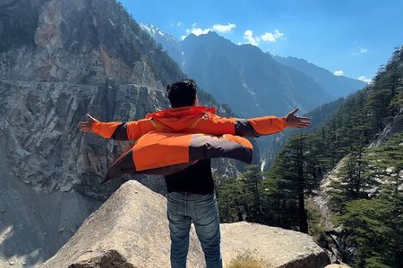 Rishikesh: Mini Gartang Gali Guided Half-Day Trek with Transfers