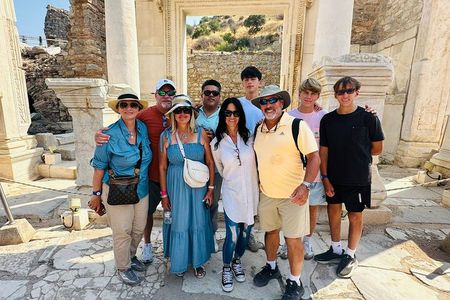 Panoramic Ephesus & Artemis Tour with Lunch - Opt Turkish Bath