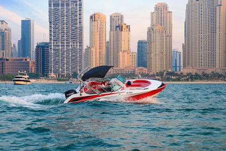 Dubai: Private Boat Tour - JBR/Burj Al Arab/Atlantis options