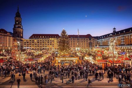 WonderFULL Dresden at Christmas Private Tour