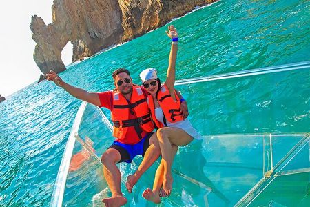 Los Cabos Transparent Boat Experience towards the Arch