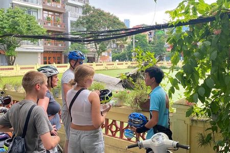 Half Day Hanoi City Tour by Bicycle