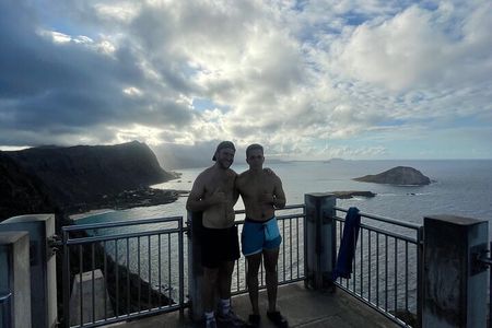 Makapuu Lighthouse Guided Tour with Stops