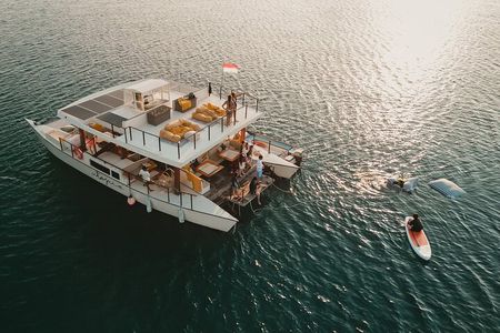 4 in 1 Nusa Lembongan Snorkel and Sunset Half Day Dinner Cruise