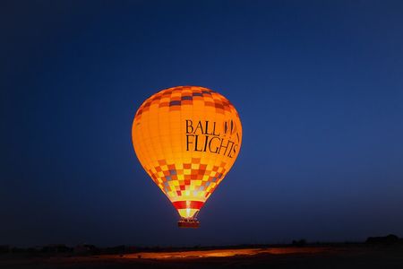 Hot air Balloon Dubai with Transfers & Refreshments