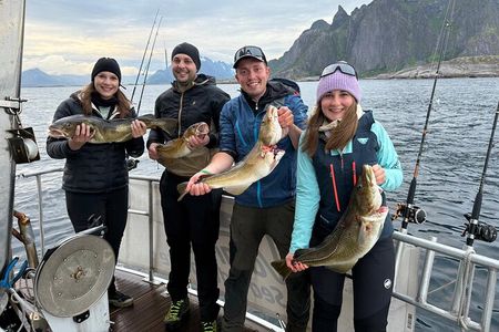 Unforgettable Fishing on the Yacht Leah William in Tromsø