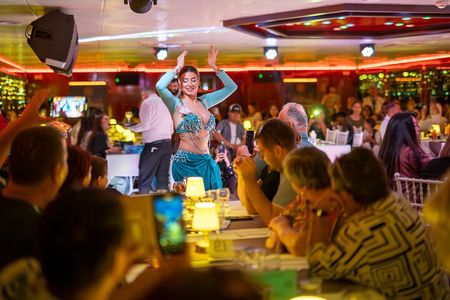 Istanbul Bosphorus Dinner Cruise with Music and Live Performances